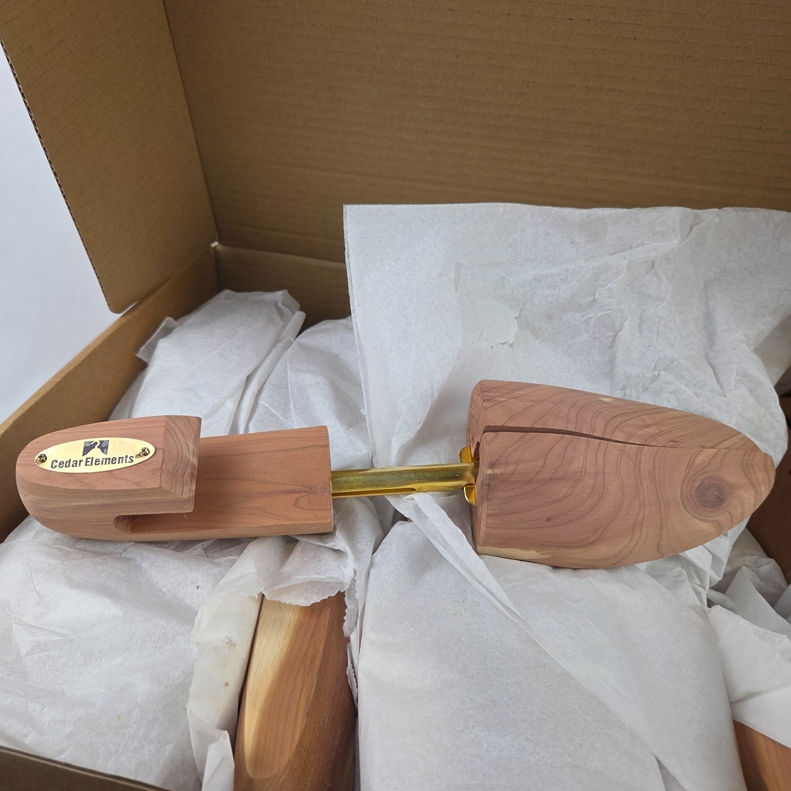 Brand New Cedar Elements Combination Cedar Shoe Trees - 6 Pair Large Brown